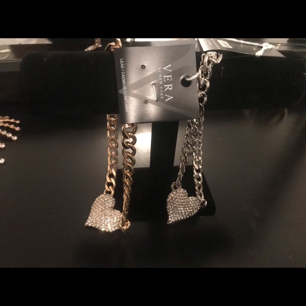 Women’s chains